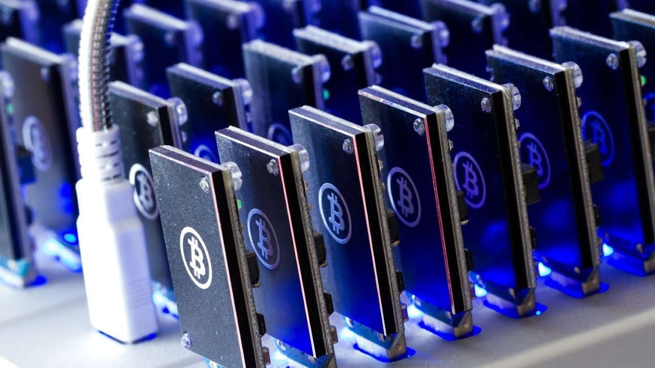  Top 5 Best Bitcoin Mining Equipment 2025 Models